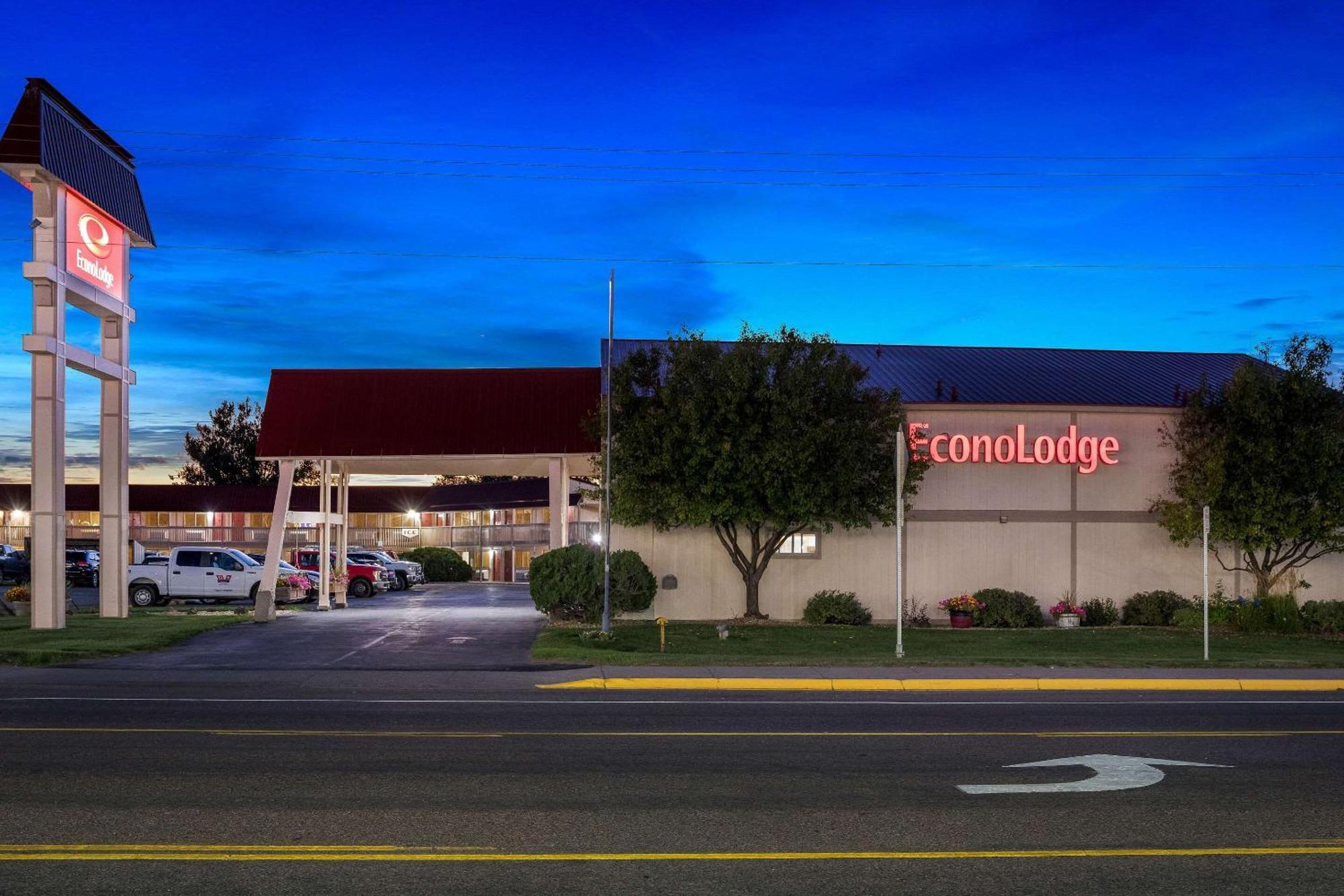 Econo Lodge Майлс-Сити Экстерьер фото