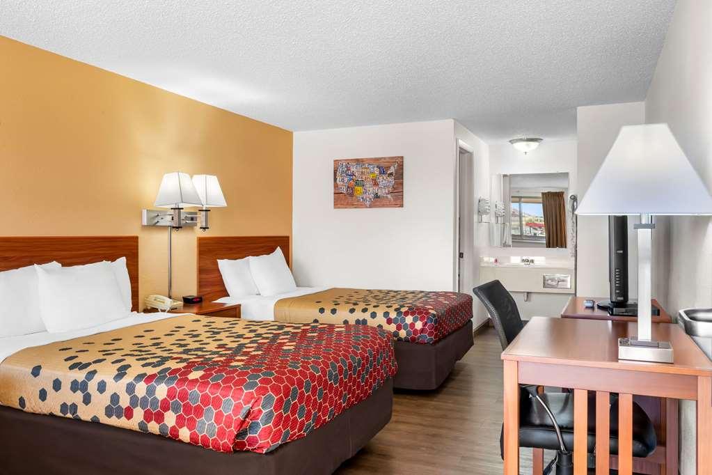 Econo Lodge Майлс-Сити Номер фото
