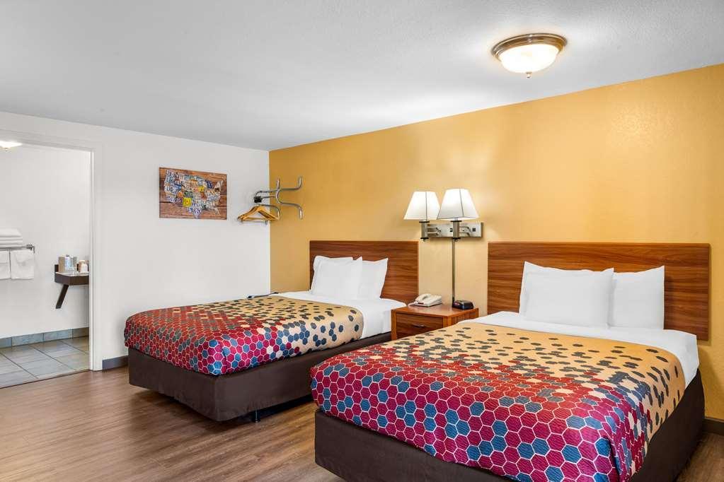 Econo Lodge Майлс-Сити Номер фото